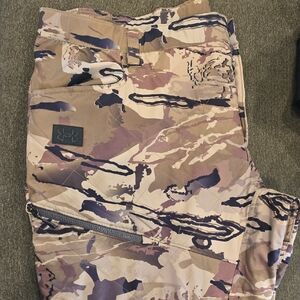 Under Armour Men's Multi-Color Cargo Pants